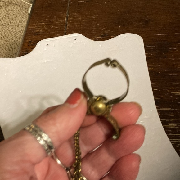 Vintage 50s 60s scarf / glove clips . Old tarnish condition. Collectible - Picture 4 of 11